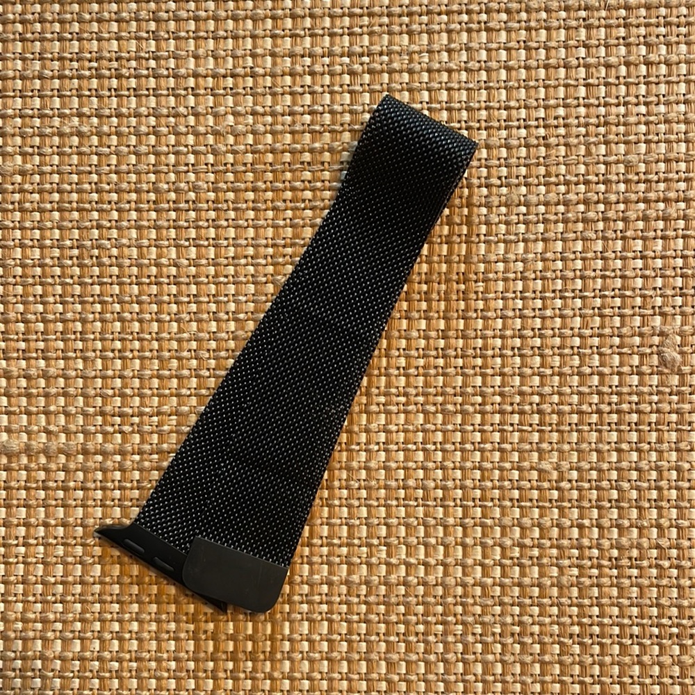 Milanese watch band by Apple